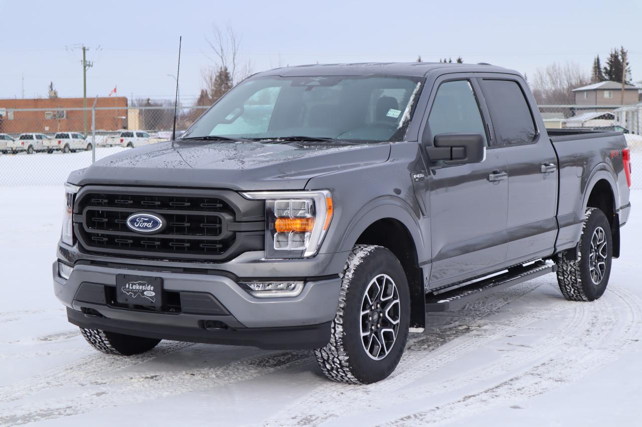 2023 Ford F-150 XLT Photo0