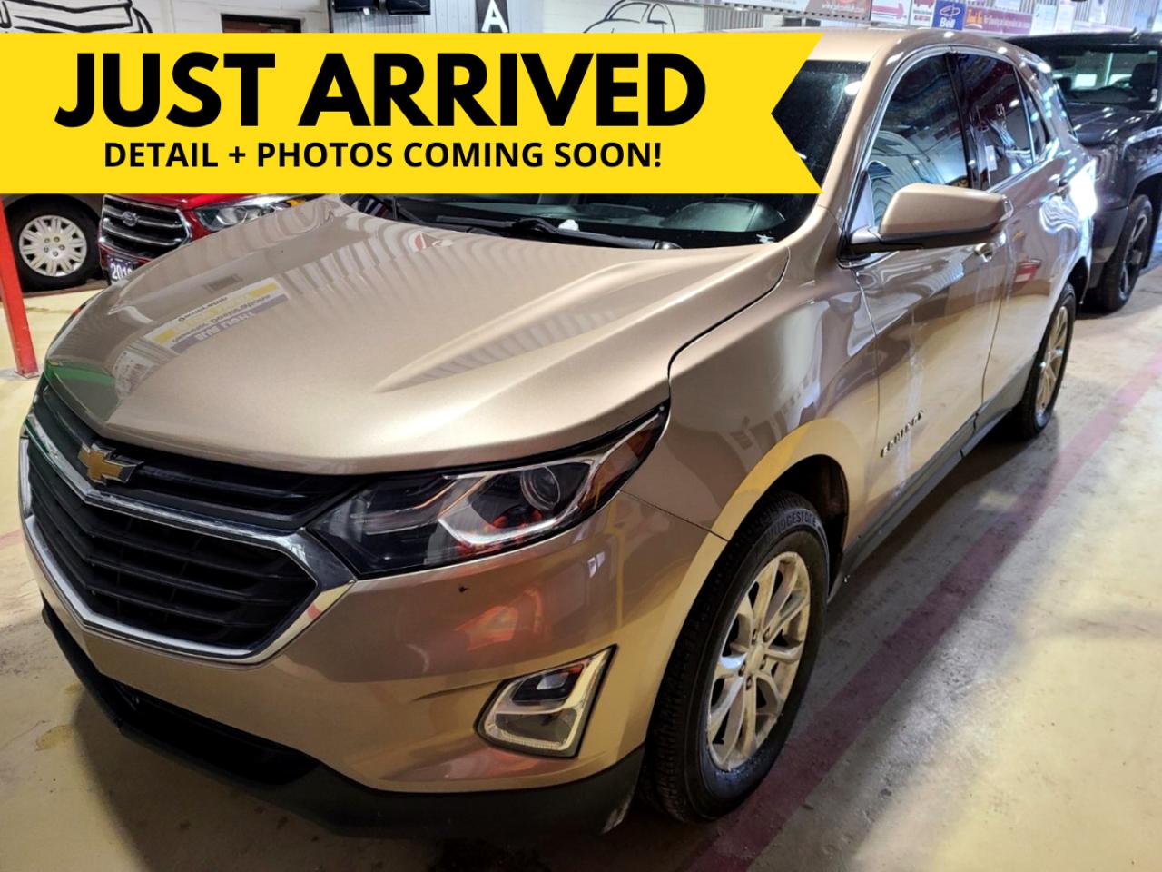 2019 Chevrolet Equinox AWD LT / Clean CarFax / NAV / Heated Seats - Photo #1