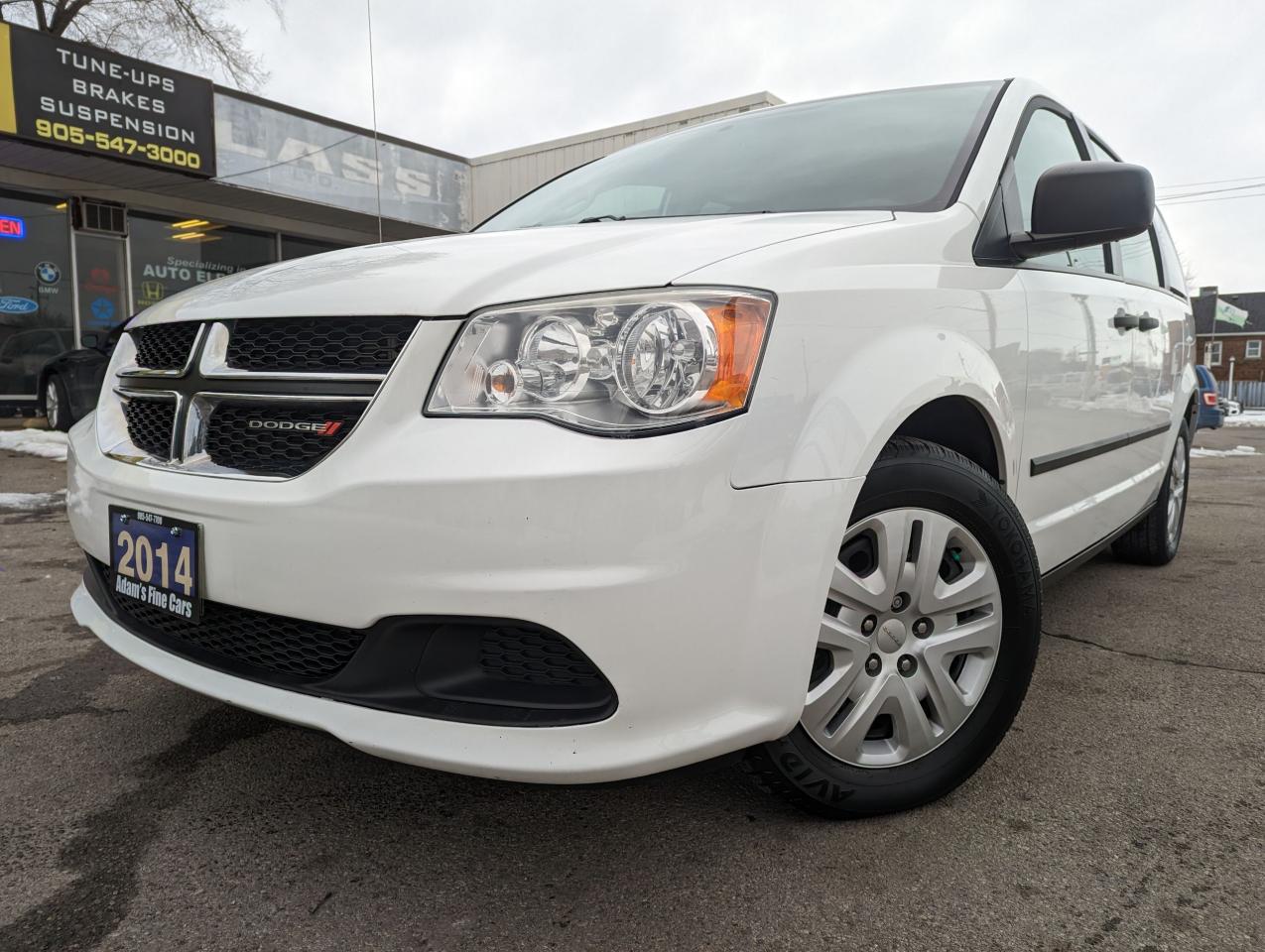 Used 2014 Dodge Grand Caravan SE **Very Good Condition/Runs & Drives Like New** for sale in Hamilton, ON