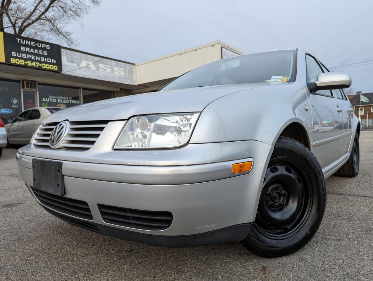 Used 2000 Volkswagen Jetta *Great Condition/Leather/Sunroof/Drives Like New/Low kms* for sale in Hamilton, ON