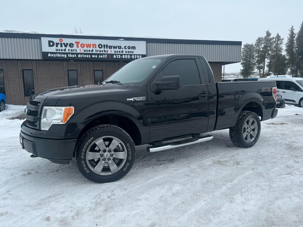 2014 Ford F-150 STX 4X4 REGULAR CAB **SHORT BOX** - Photo #1