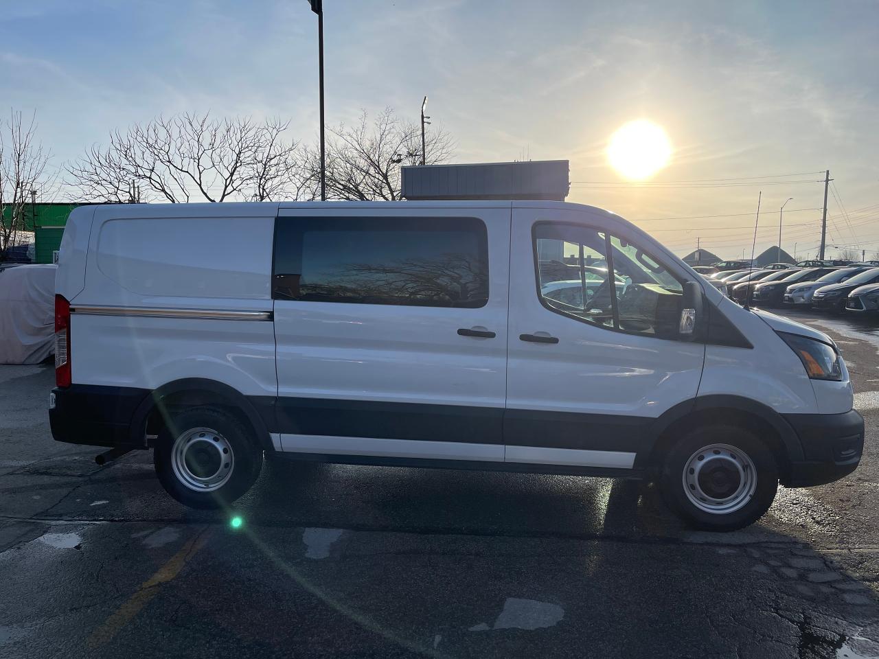 2021 Ford Transit T-150 130" Low Rf 8670 GVWR RWD - Photo #7