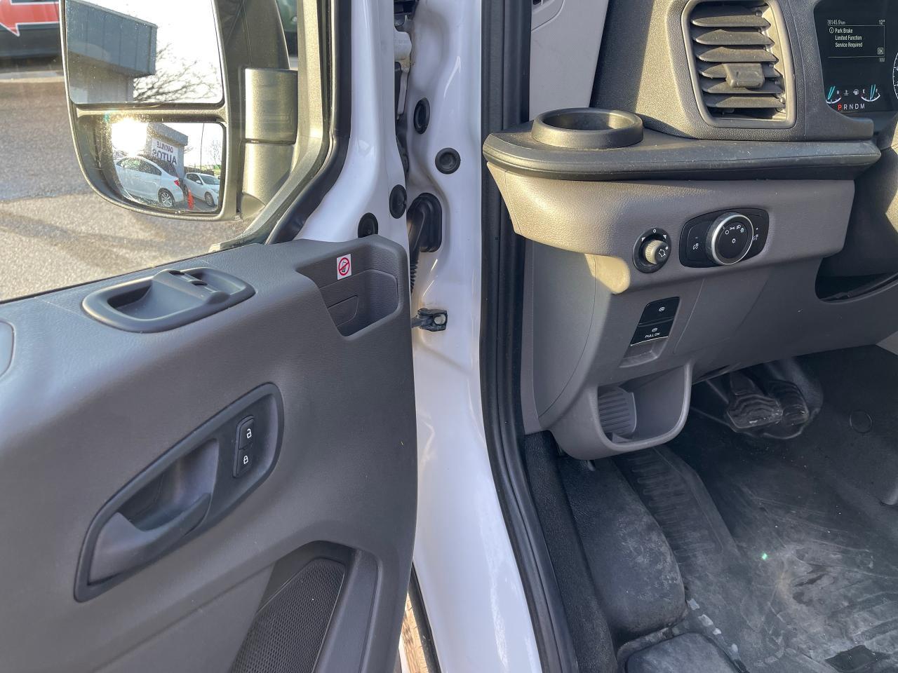 2021 Ford Transit T-150 130" Low Rf 8670 GVWR RWD Photo