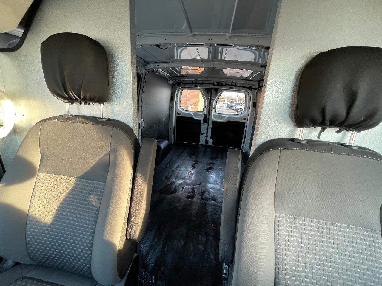 2021 Ford Transit T-150 130" Low Rf 8670 GVWR RWD Photo