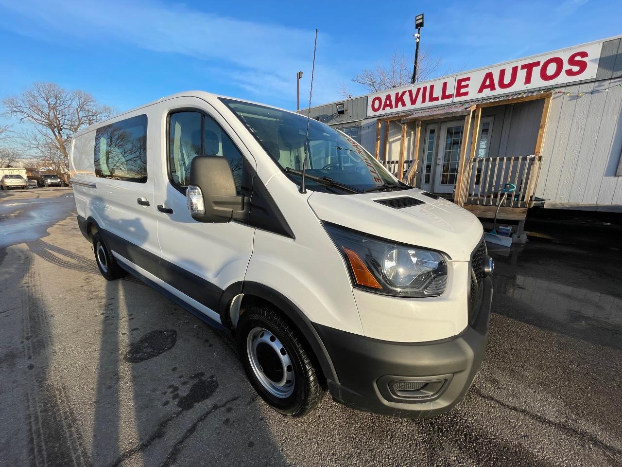 2021 Ford Transit T-150 130" Low Rf 8670 GVWR RWD Photo