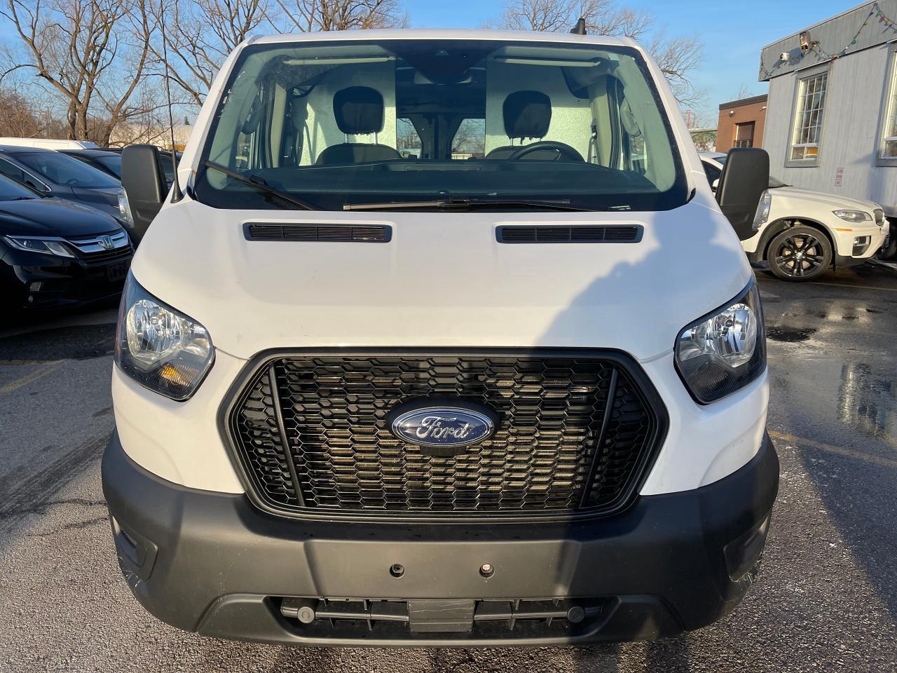 2021 Ford Transit T-150 130" Low Rf 8670 GVWR RWD Photo