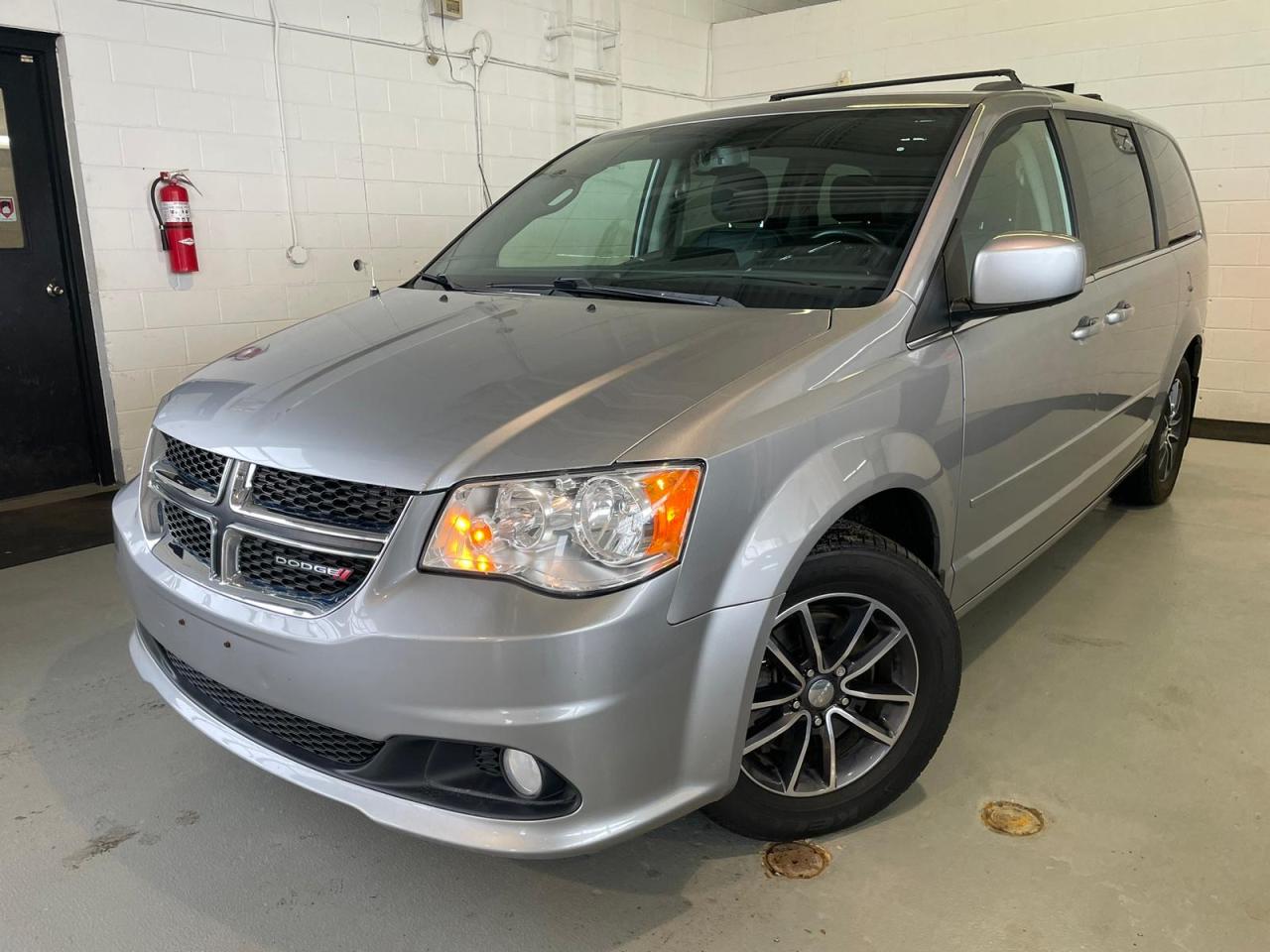 2017 Dodge Grand Caravan SXT Premium Plus - Photo #1