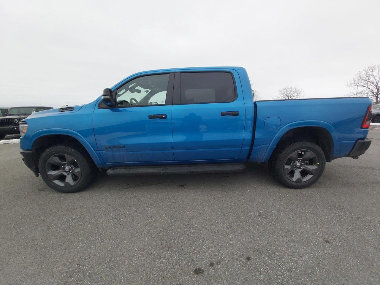 2023 RAM 1500 Big Horn Photo3