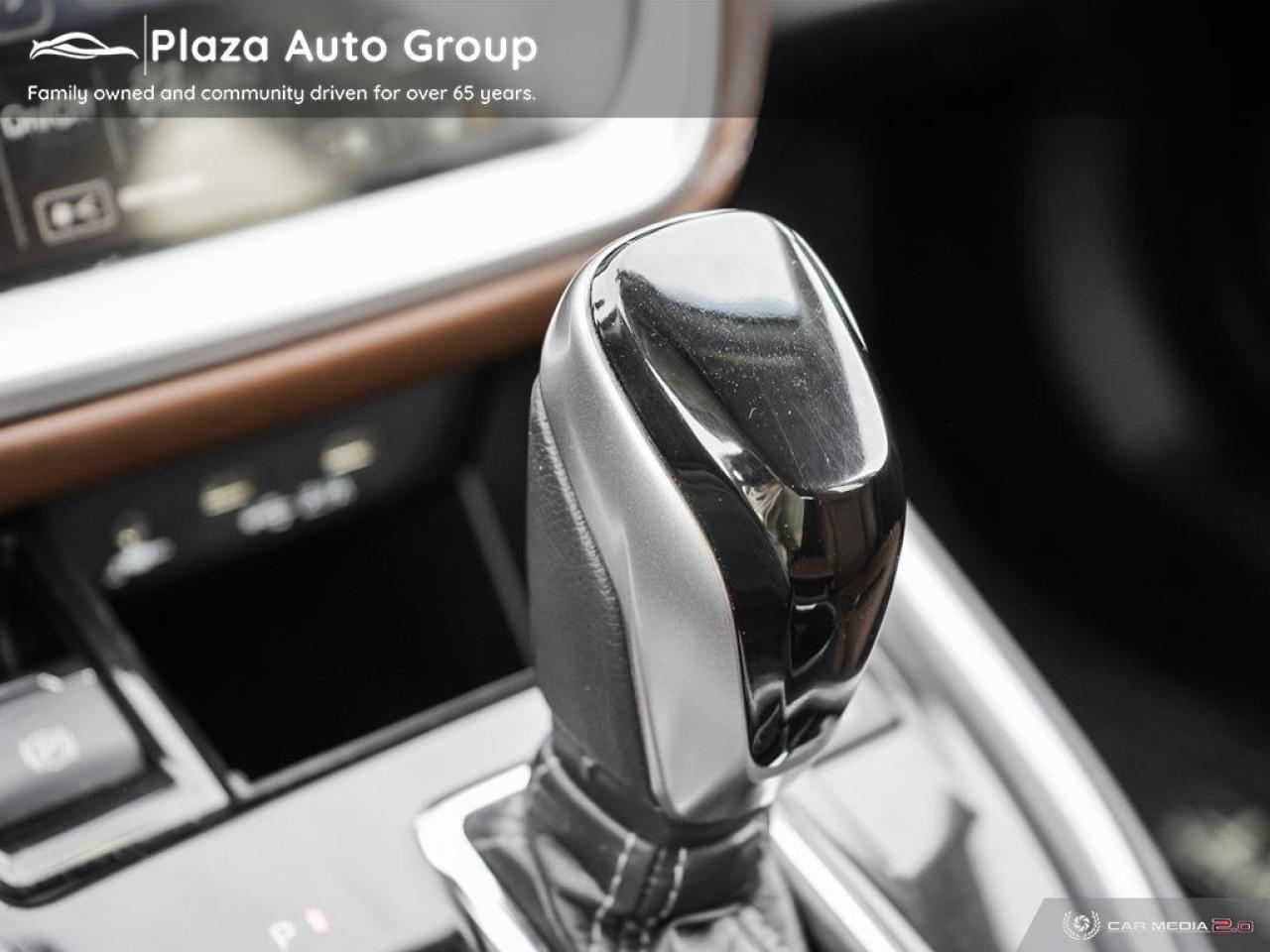 2020 Subaru Outback Premier XT Photo