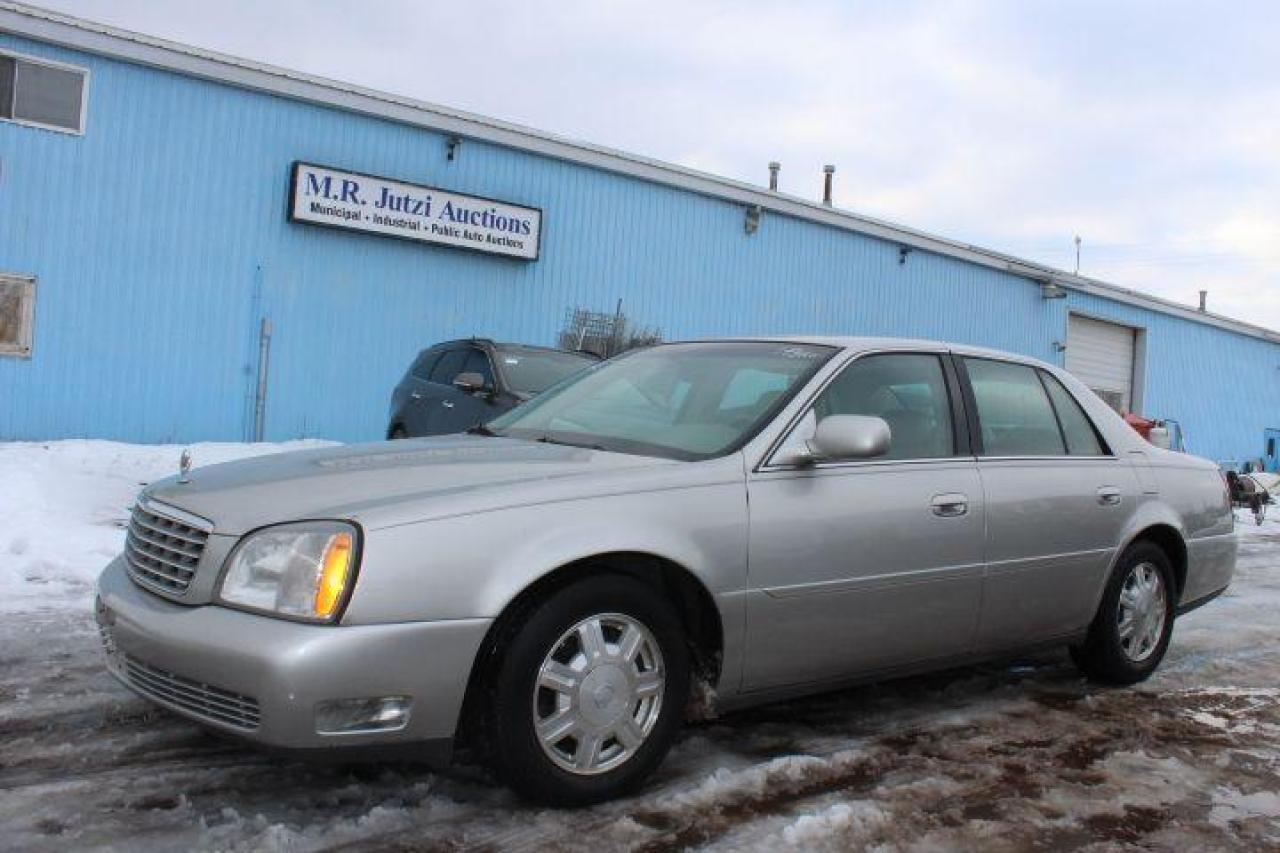 Used 2005 Cadillac DeVille  for sale in Breslau, ON