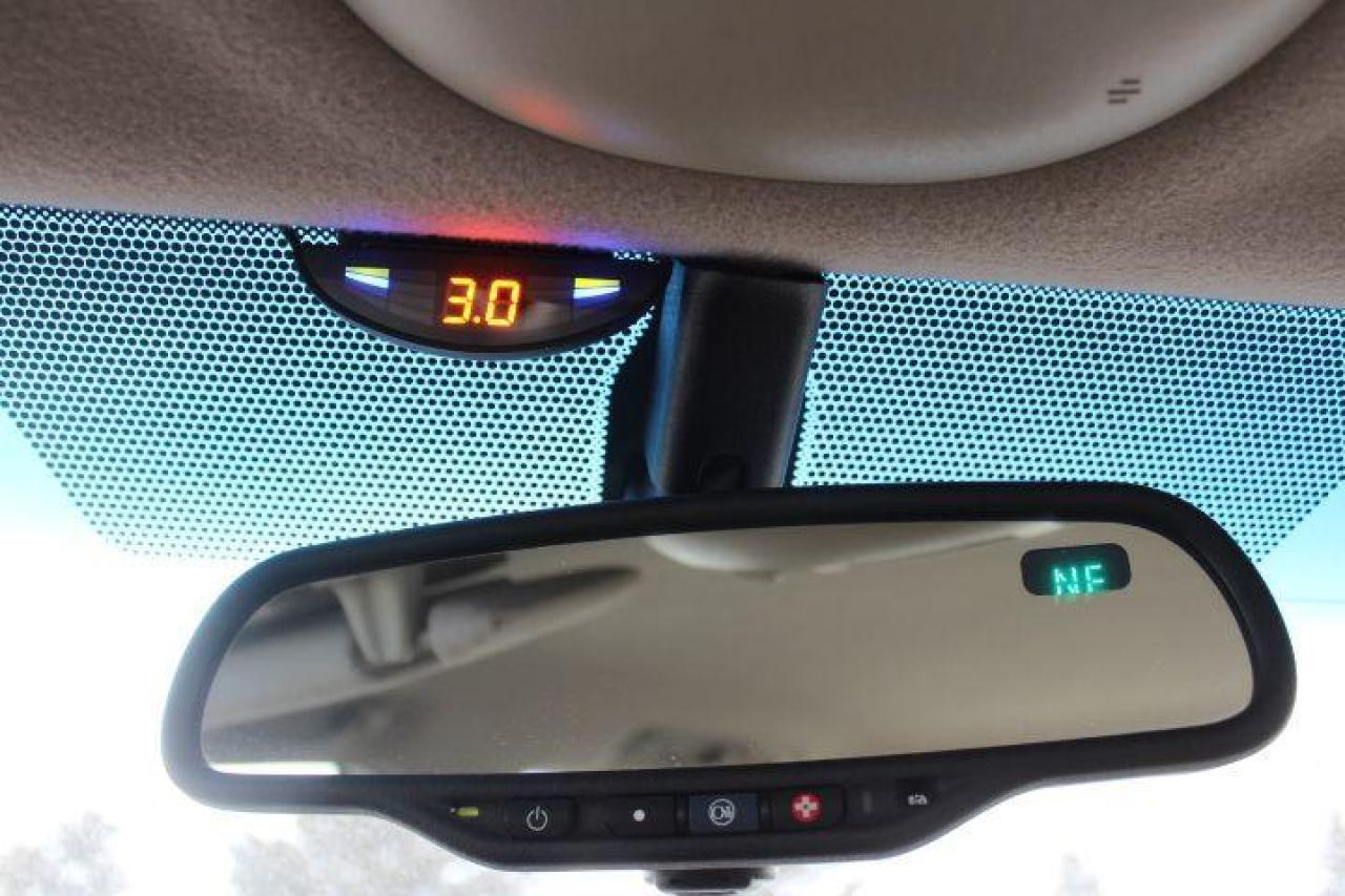 2005 Cadillac DeVille  Photo