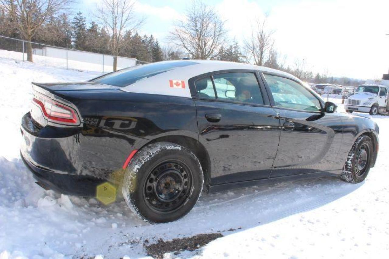 2018 Dodge Charger  Photo2
