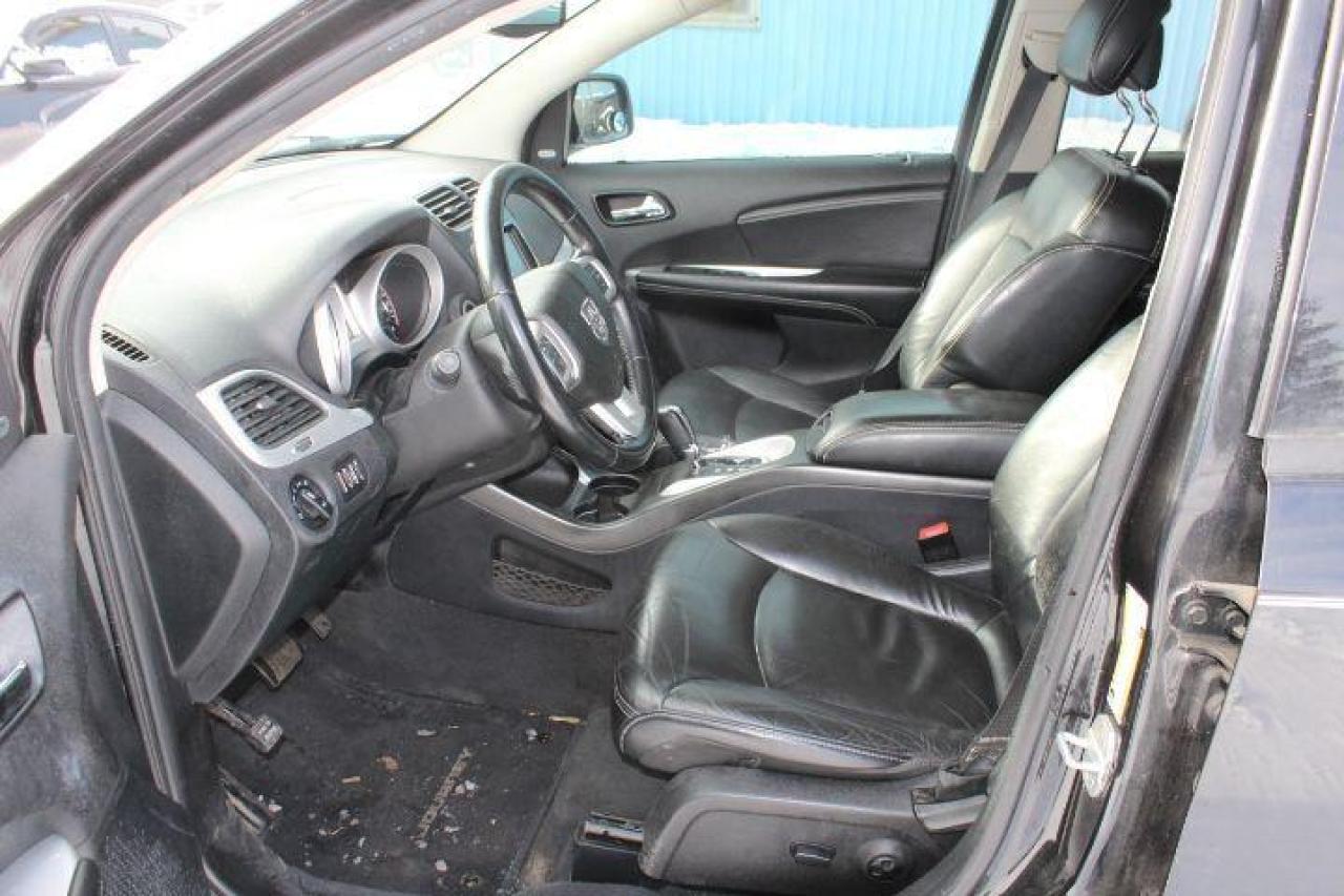 2011 Dodge Journey  Photo4