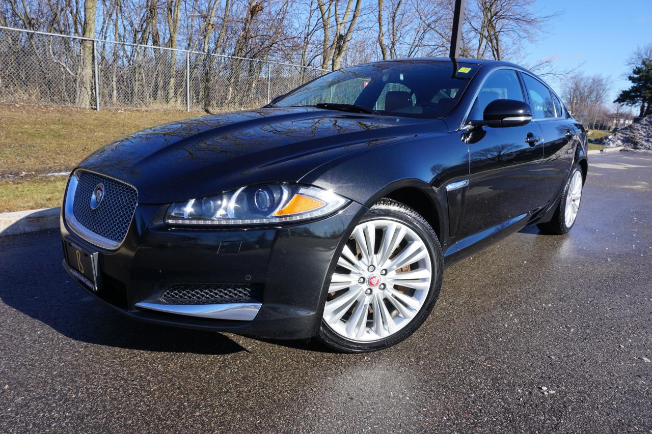 2014 Jaguar XF 1 OWNER / NO ACCIDENTS / LOW KMS / DEALER SERVICED