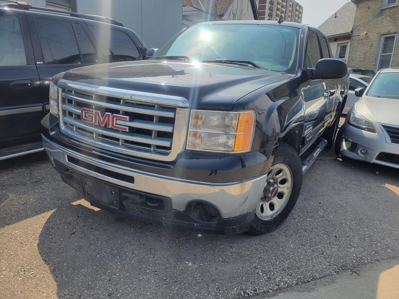 Used 2011 GMC Sierra 1500 4WD Ext Cab 143.5