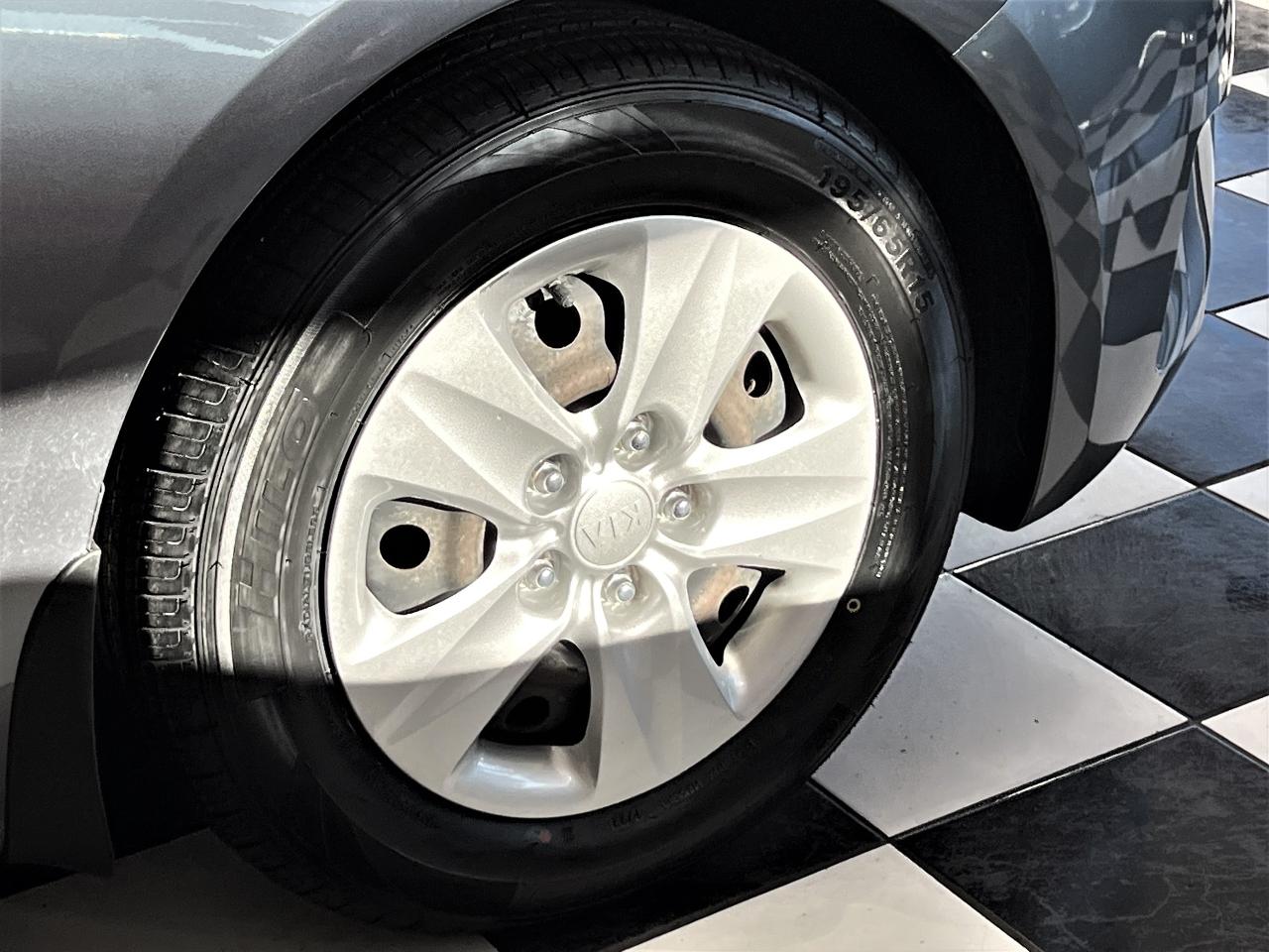 2017 Kia Forte LX+New Tires+A/C+Bluetooth Photo50
