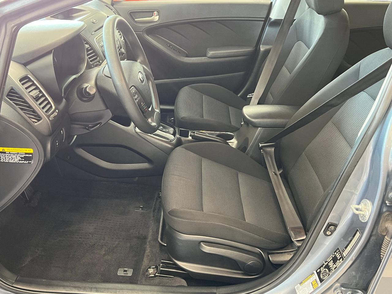 2017 Kia Forte LX+New Tires+A/C+Bluetooth Photo74