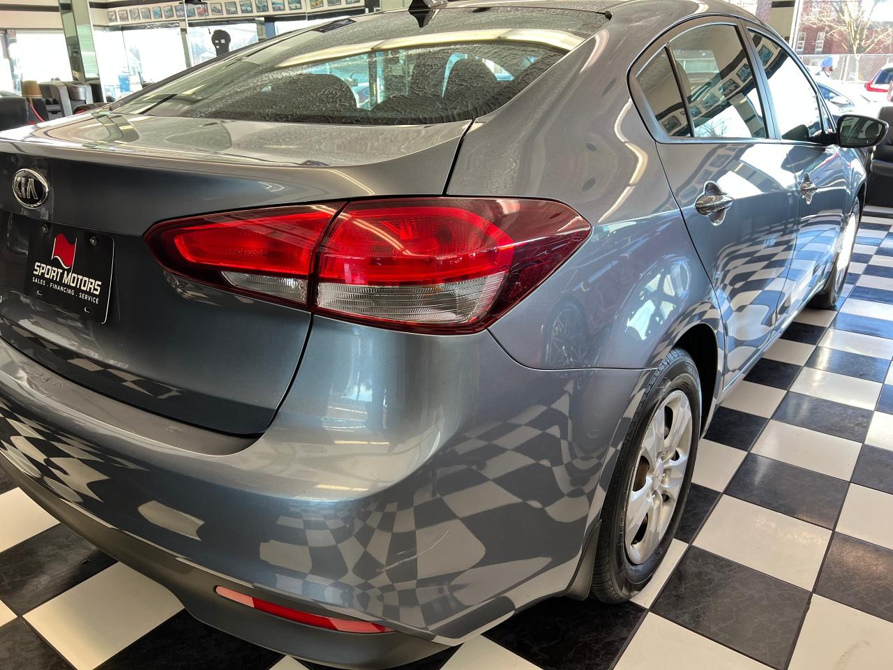 2017 Kia Forte LX+New Tires+A/C+Bluetooth Photo36