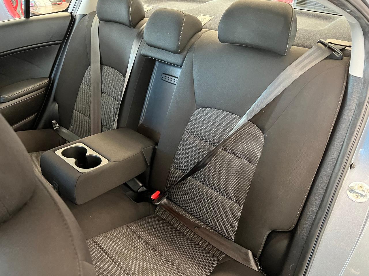 2017 Kia Forte LX+New Tires+A/C+Bluetooth Photo80