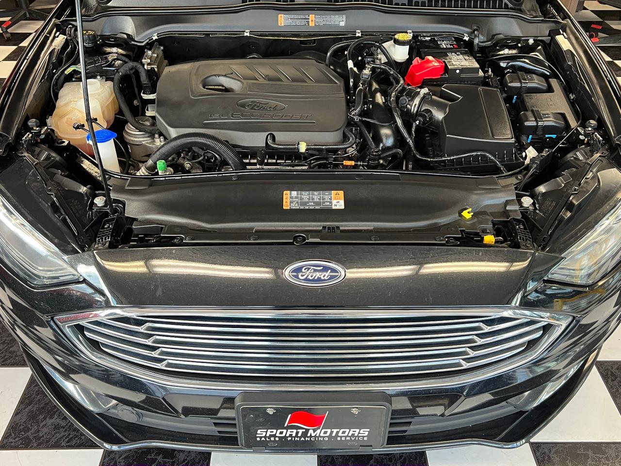 2017 Ford Fusion SE+ApplePlay+Heated Seats+Camera+CLEAN CARFAX Photo65