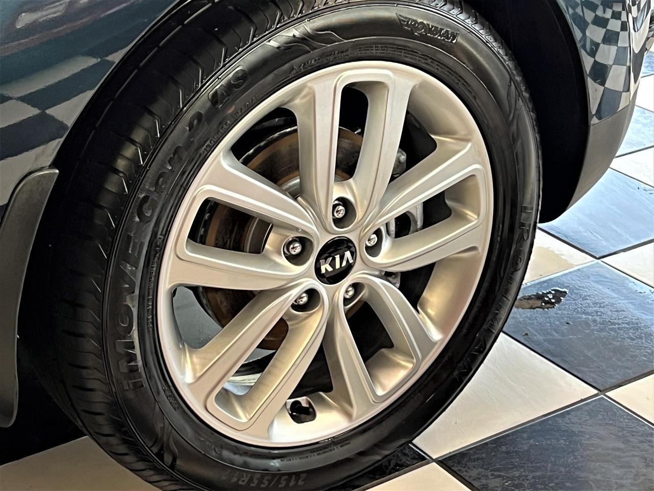 2018 Kia Soul EX+Camera+Bluetooth+Heated Seats+CLEAN CARFAX - Photo #47