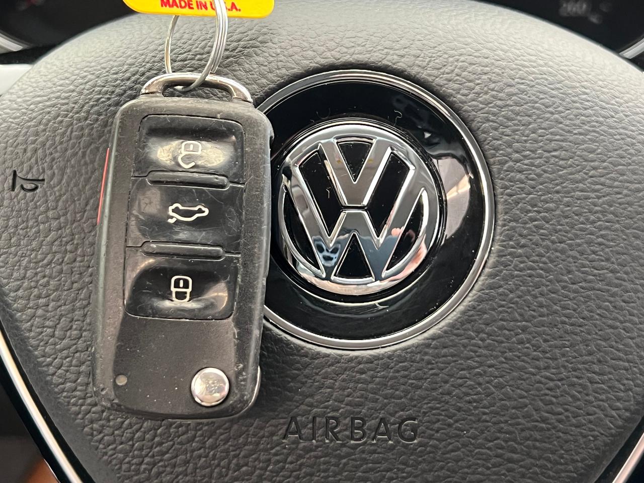2016 Volkswagen Jetta Trendline+New Brakes+CAM+Heated Seats+CLEAN CARFAX - Photo #16