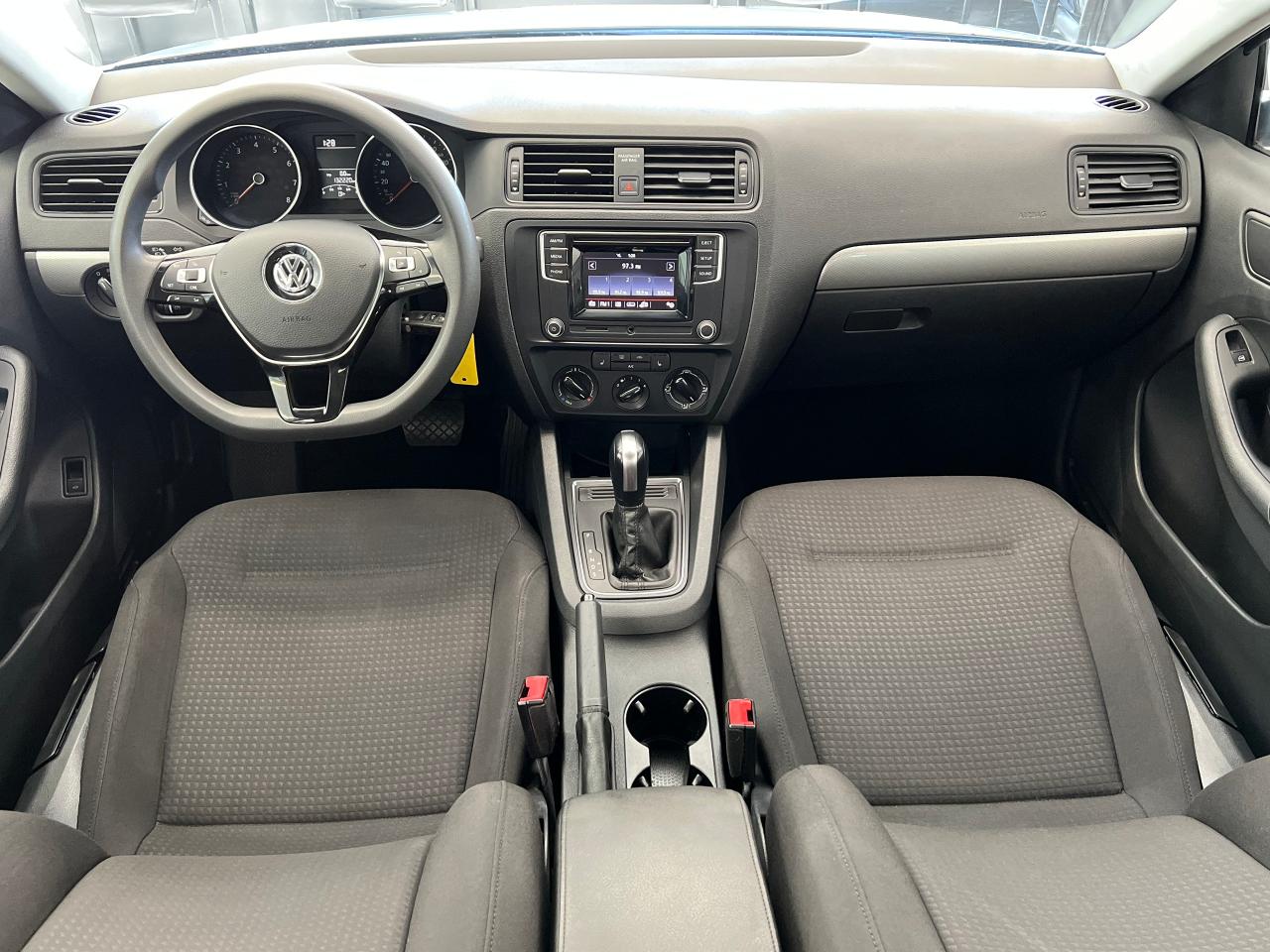 2016 Volkswagen Jetta Trendline+New Brakes+CAM+Heated Seats+CLEAN CARFAX - Photo #8