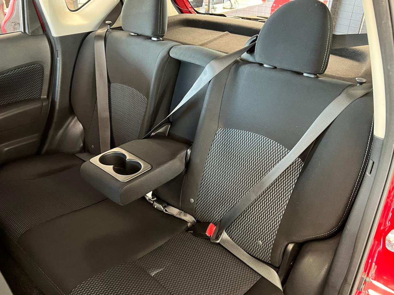 2014 Nissan Versa Note SL+Camera+Heated Seats+New Brakes+CLEAN CARFAX Photo82