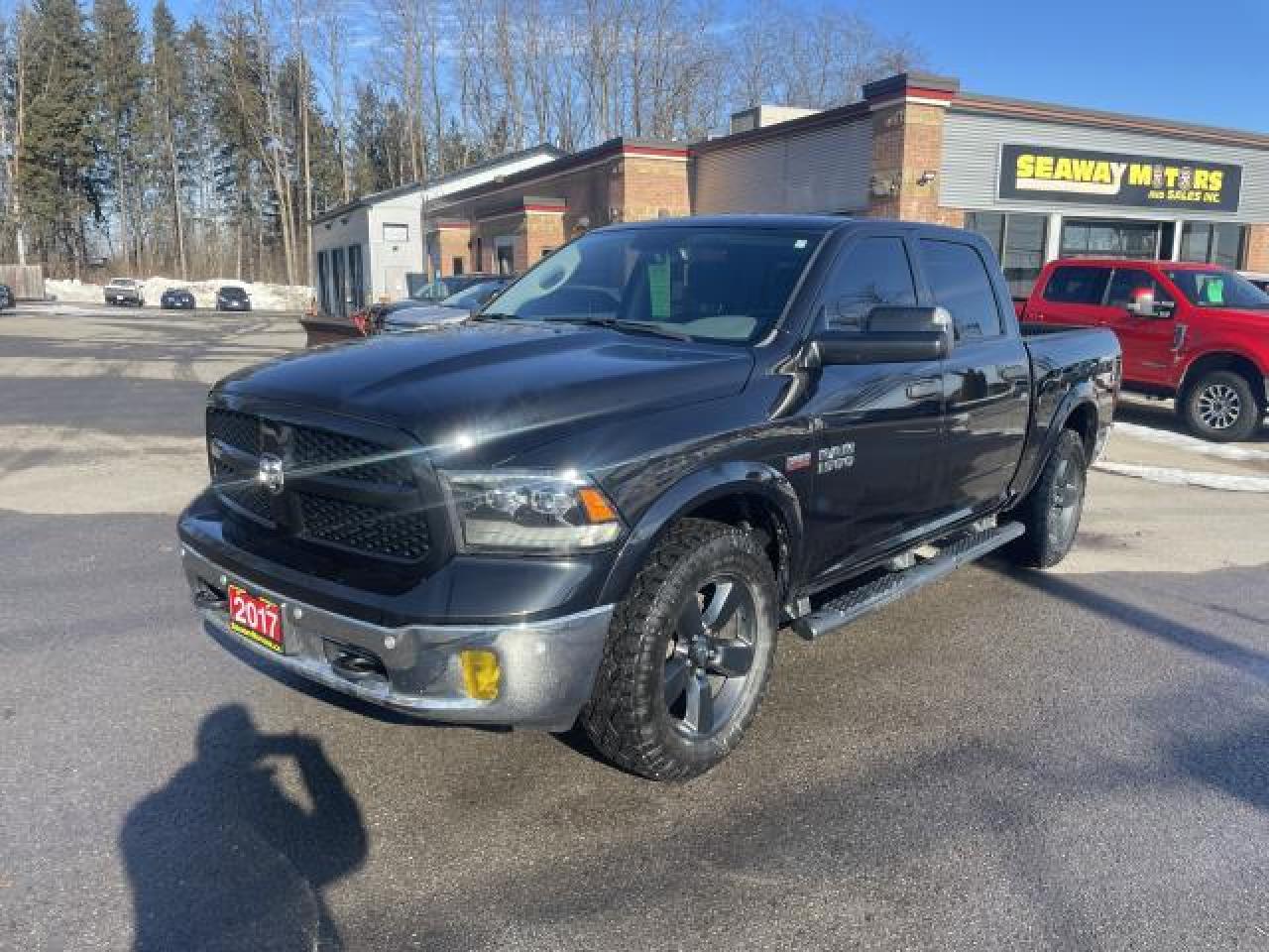 2017 RAM 1500 SLT Crew Cab SWB 4WD - Photo #1