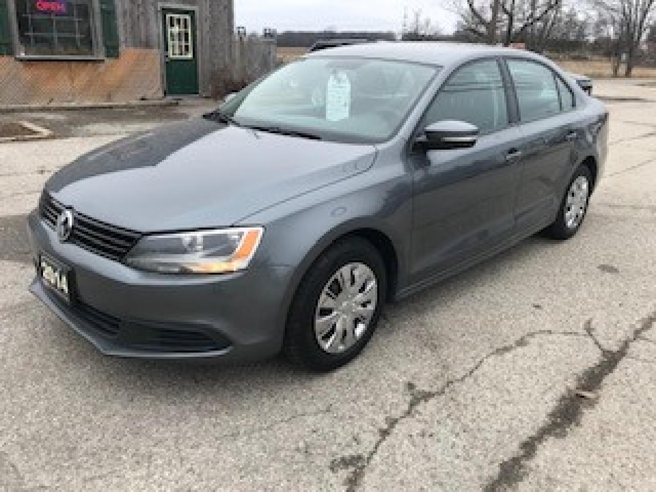 2014 Volkswagen Jetta 4dr 2.0L Auto - Photo #1