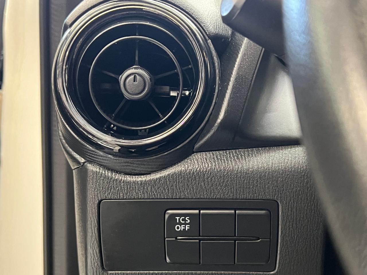 2019 Mazda CX-3 GX+A/C+Camera+Blind Spot+Smart Brake+CLEAN CARFAX - Photo #42
