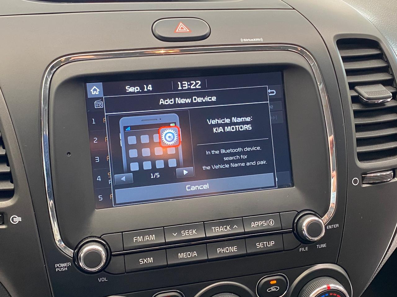 2017 Kia Forte LX+ApplePlay+Heated Seats+Camera+CLEAN CARFAX - Photo #35
