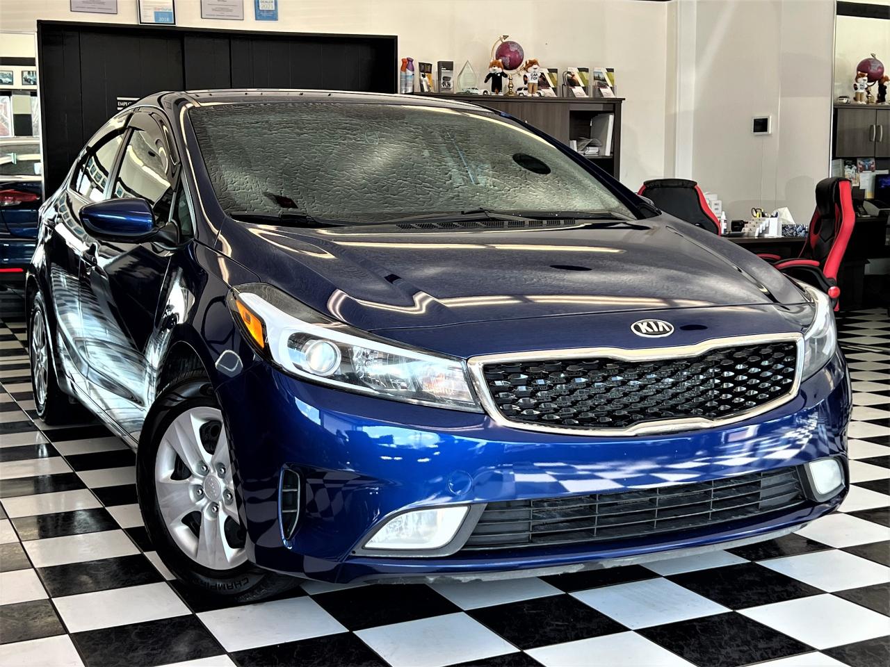 2017 Kia Forte LX+ApplePlay+Heated Seats+Camera+CLEAN CARFAX - Photo #15