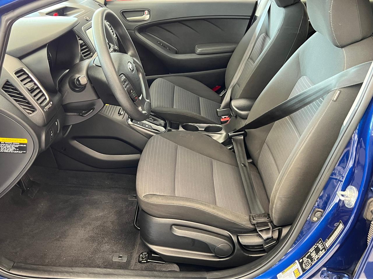 2017 Kia Forte LX+ApplePlay+Heated Seats+Camera+CLEAN CARFAX - Photo #19