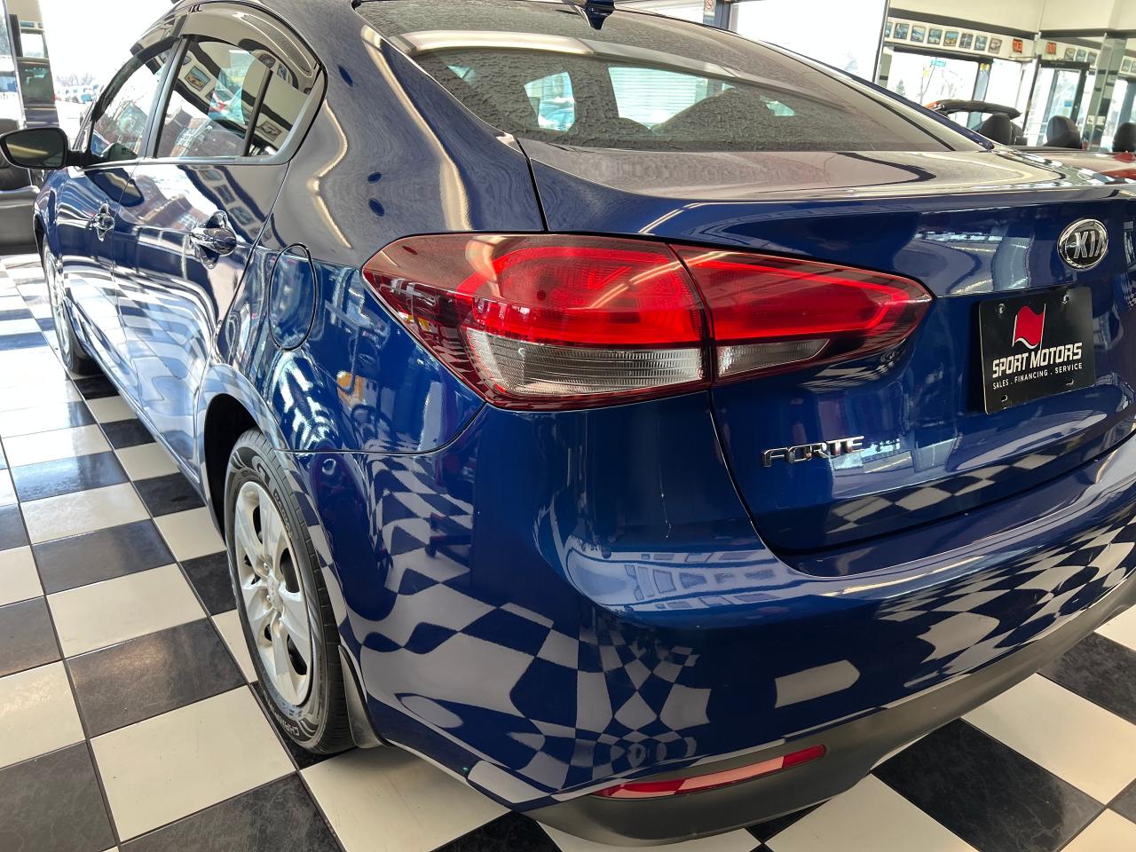 2017 Kia Forte LX+ApplePlay+Heated Seats+Camera+CLEAN CARFAX - Photo #41