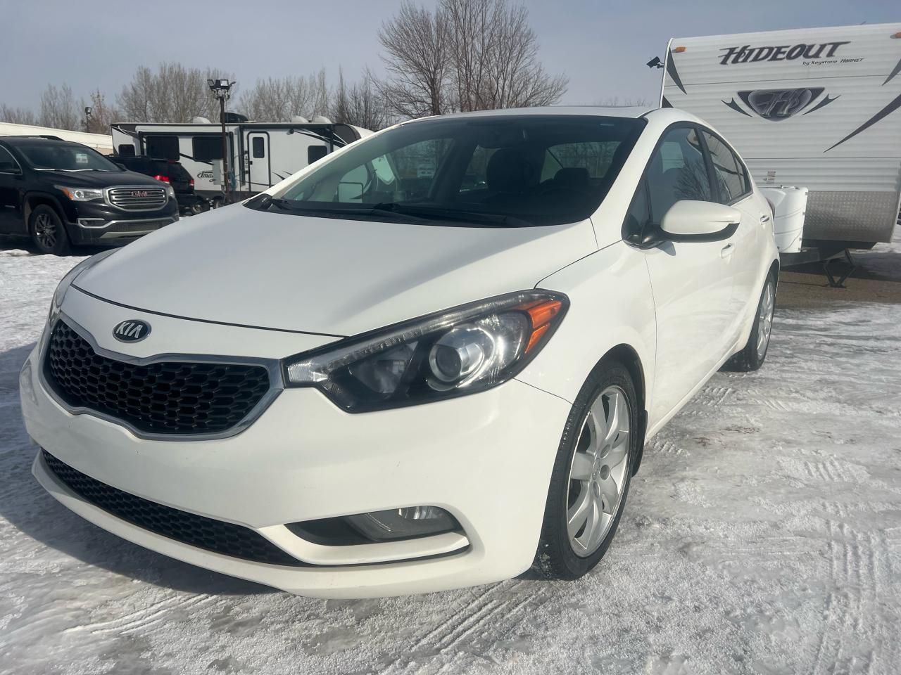 2015 Kia Forte SX / Leather / Sun Roof / Nav / Htd Seats & Steer - Photo #1