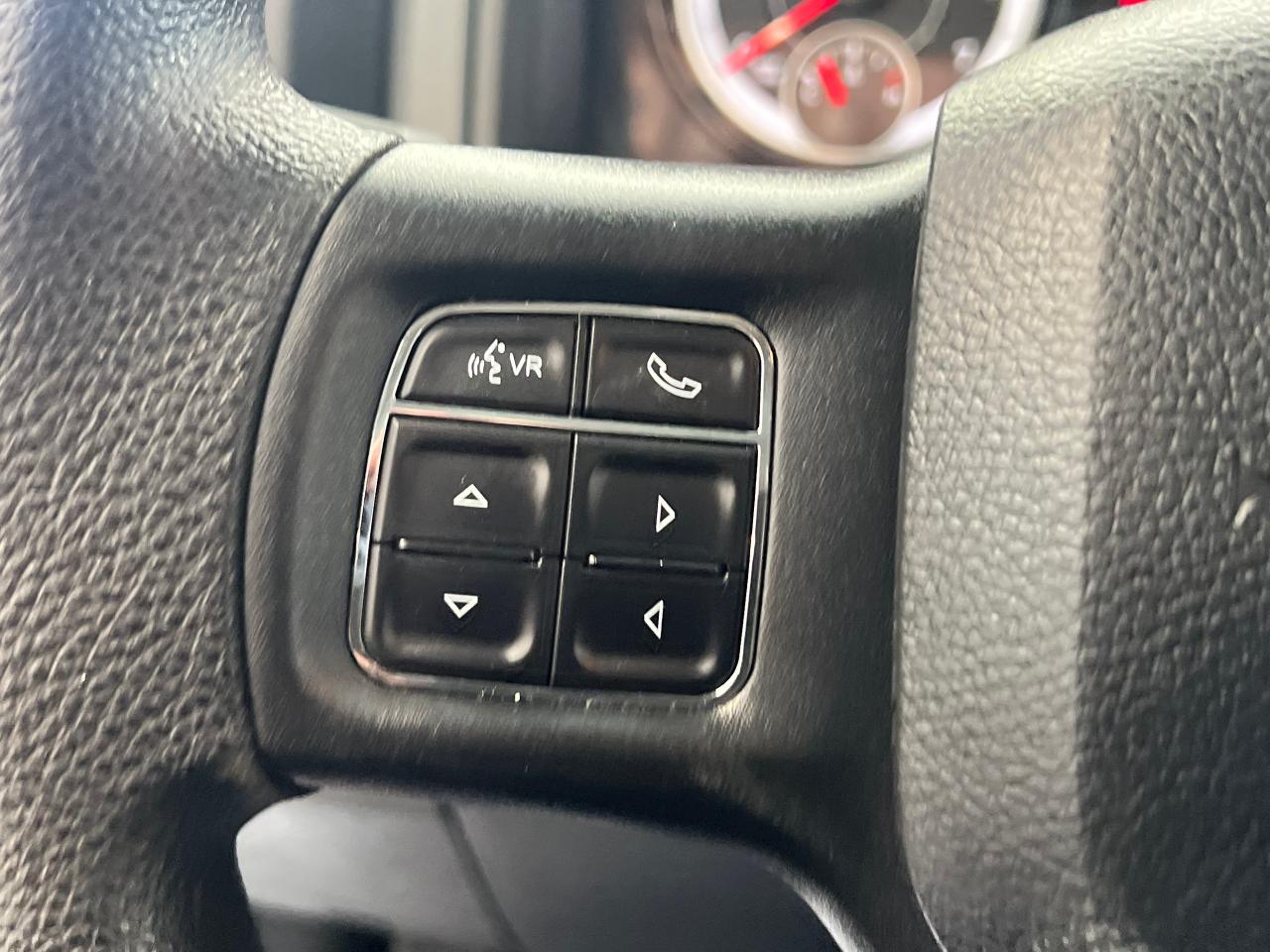 2017 RAM 1500 Tradesman Quad Cab HEMI 5.7L V8 4x4+Camera+Cruise - Photo #35
