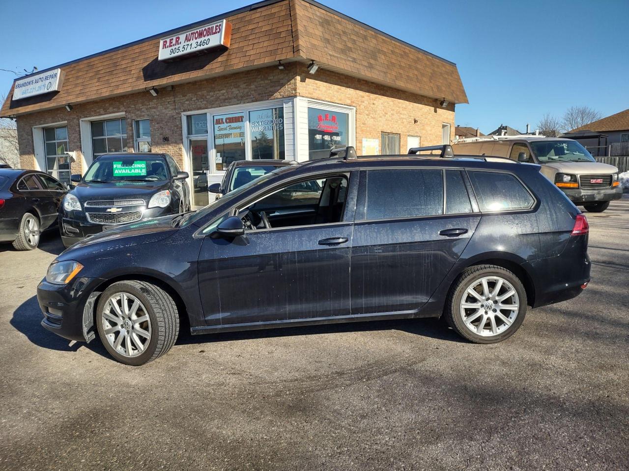 Used 2017 Volkswagen Golf SportWagen 4dr Auto 1.8 TSI Trendline FWD for sale in Oshawa, ON