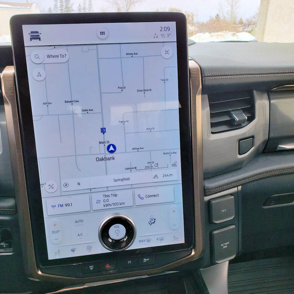 2022 Ford F-150 Lightning Lighting, Lariat, Ford Co Pilot 360 active 2.0 - Photo #18