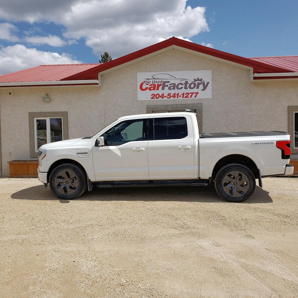 2022 Ford F-150 Lightning 