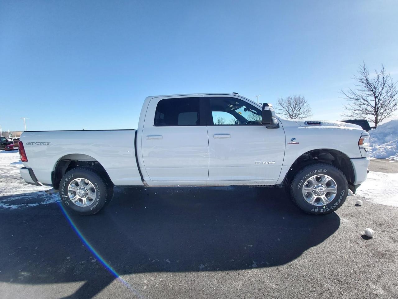 2023 RAM 3500 Big Horn Photo
