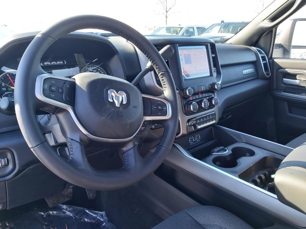 2023 RAM 3500 Big Horn Photo