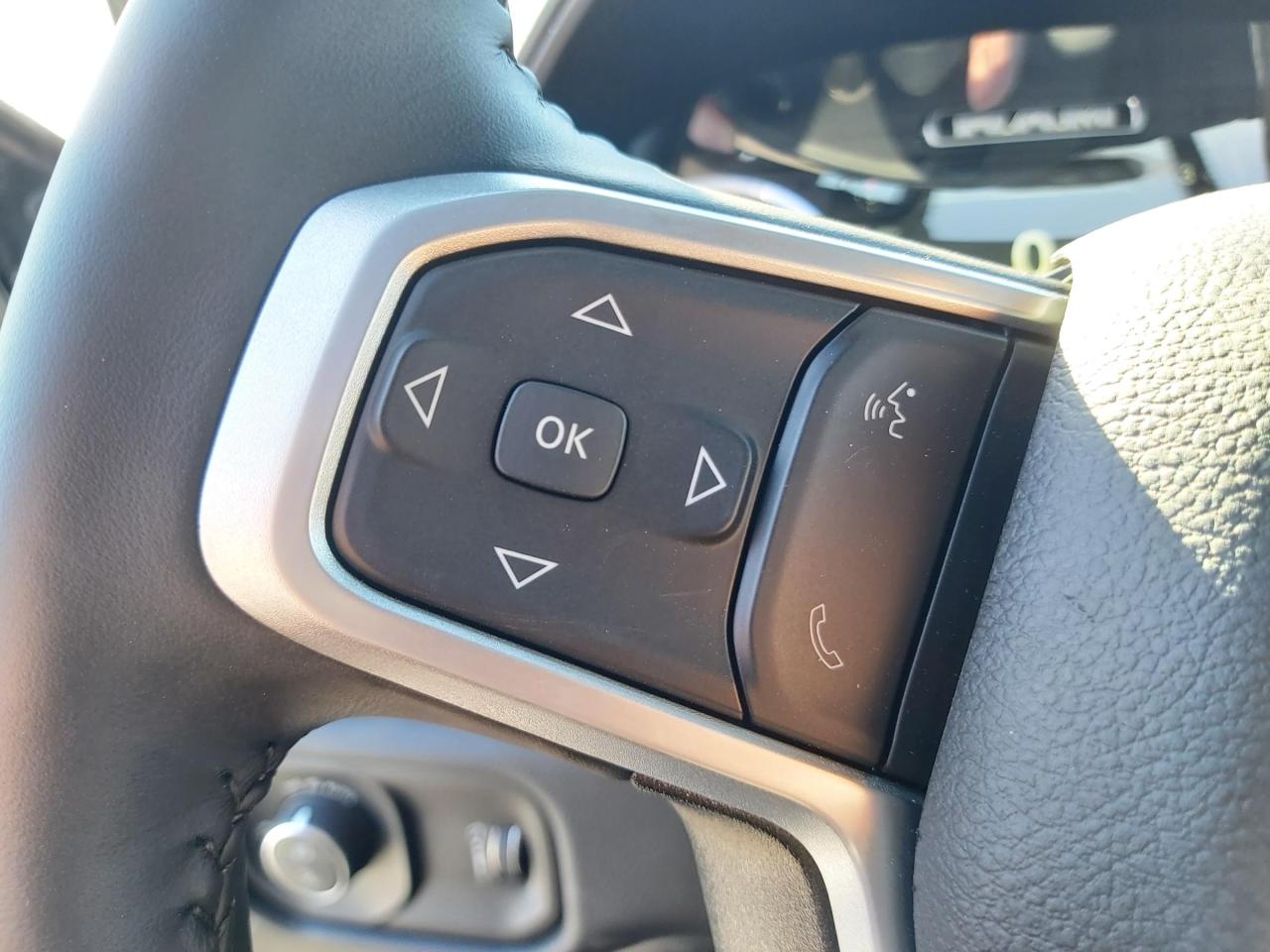 2023 RAM 3500 Big Horn Photo