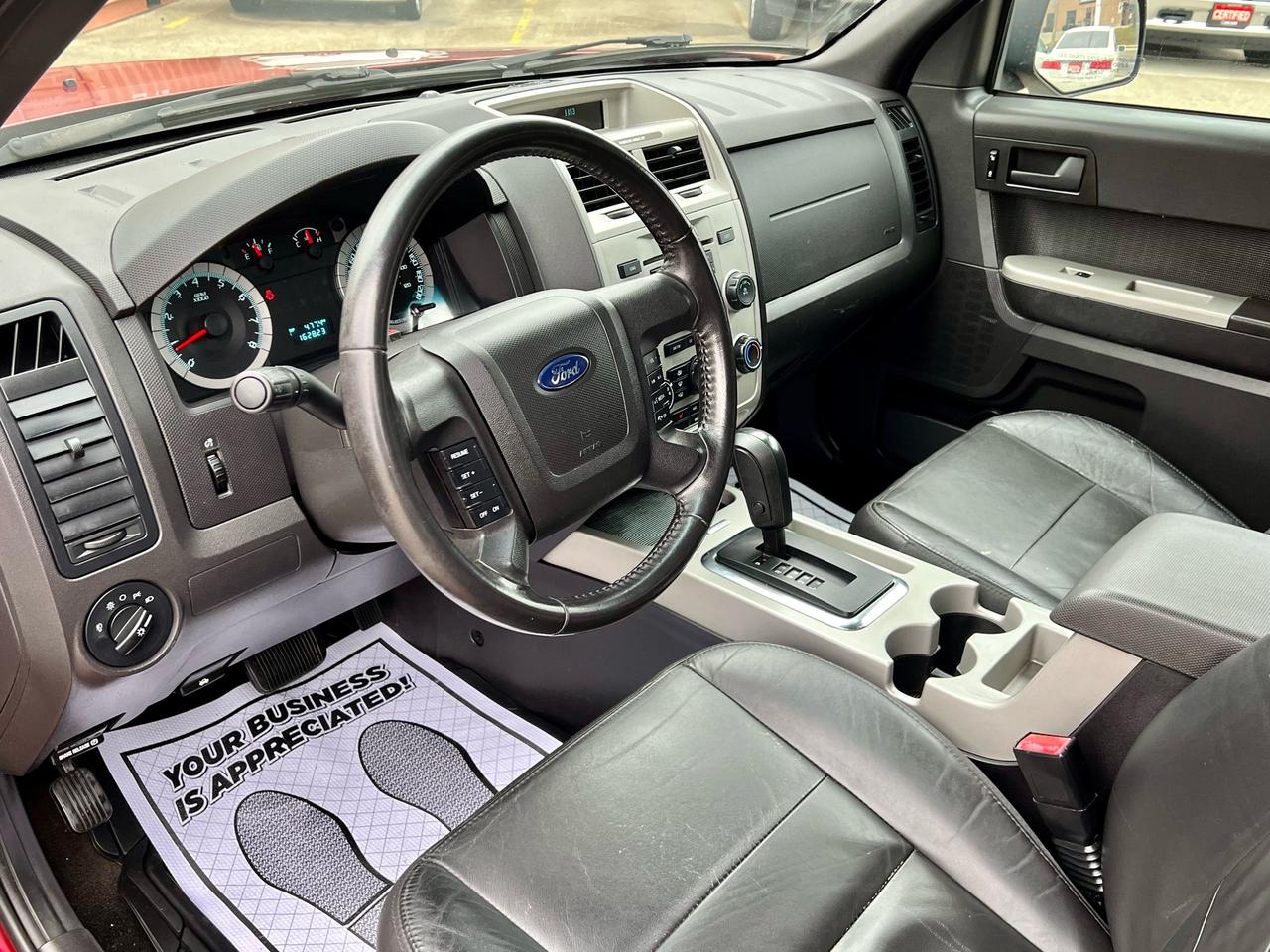 2009 Ford Escape XLT - Photo #1