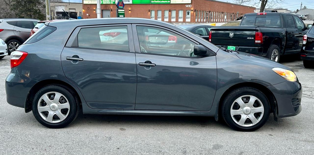 2009 Toyota Matrix HATCH BACK - Photo #8