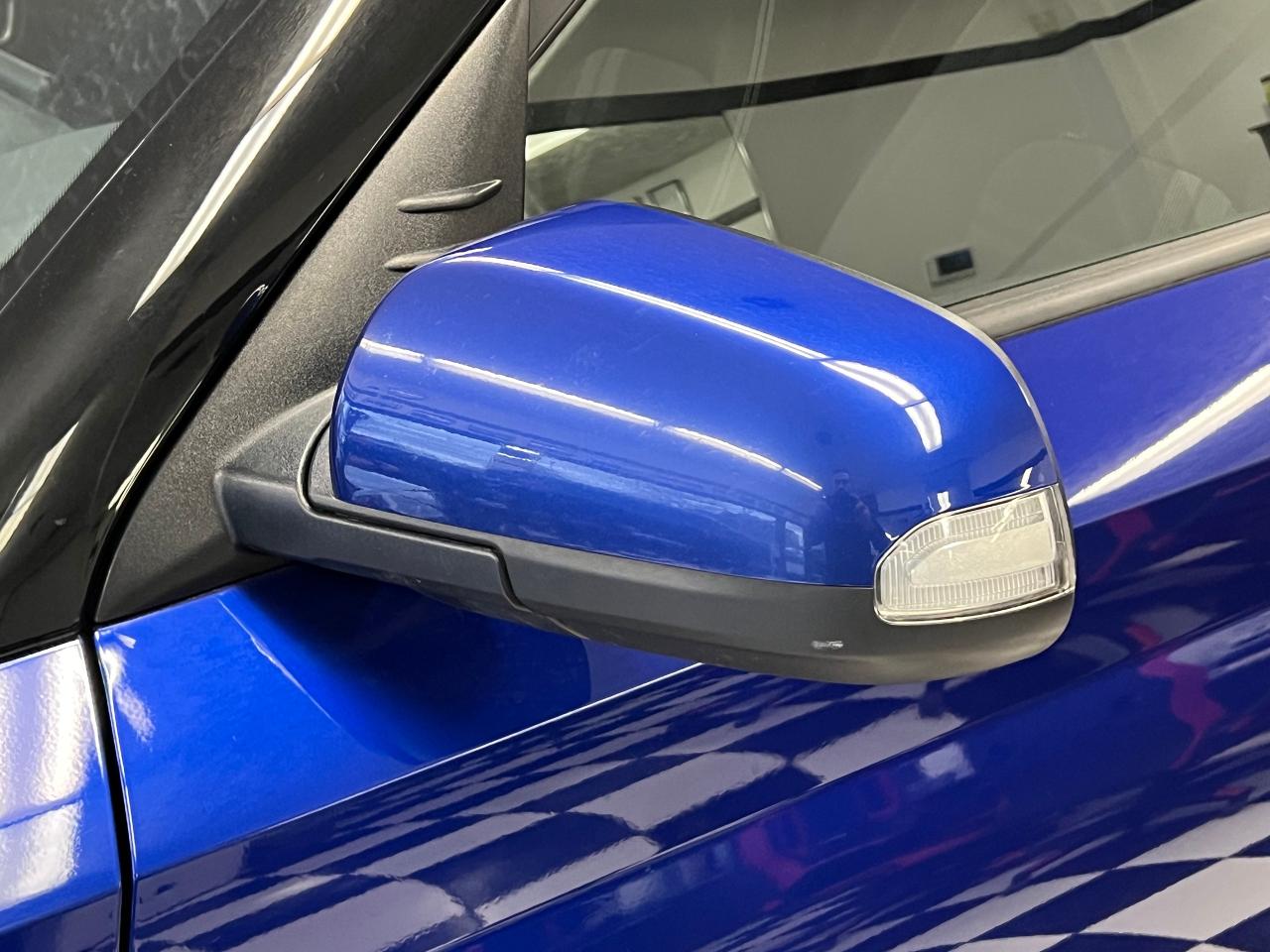 2020 Hyundai Venue Trend+ApplePlay+Roof+Heated Steering+CLEAN CARFAX Photo55