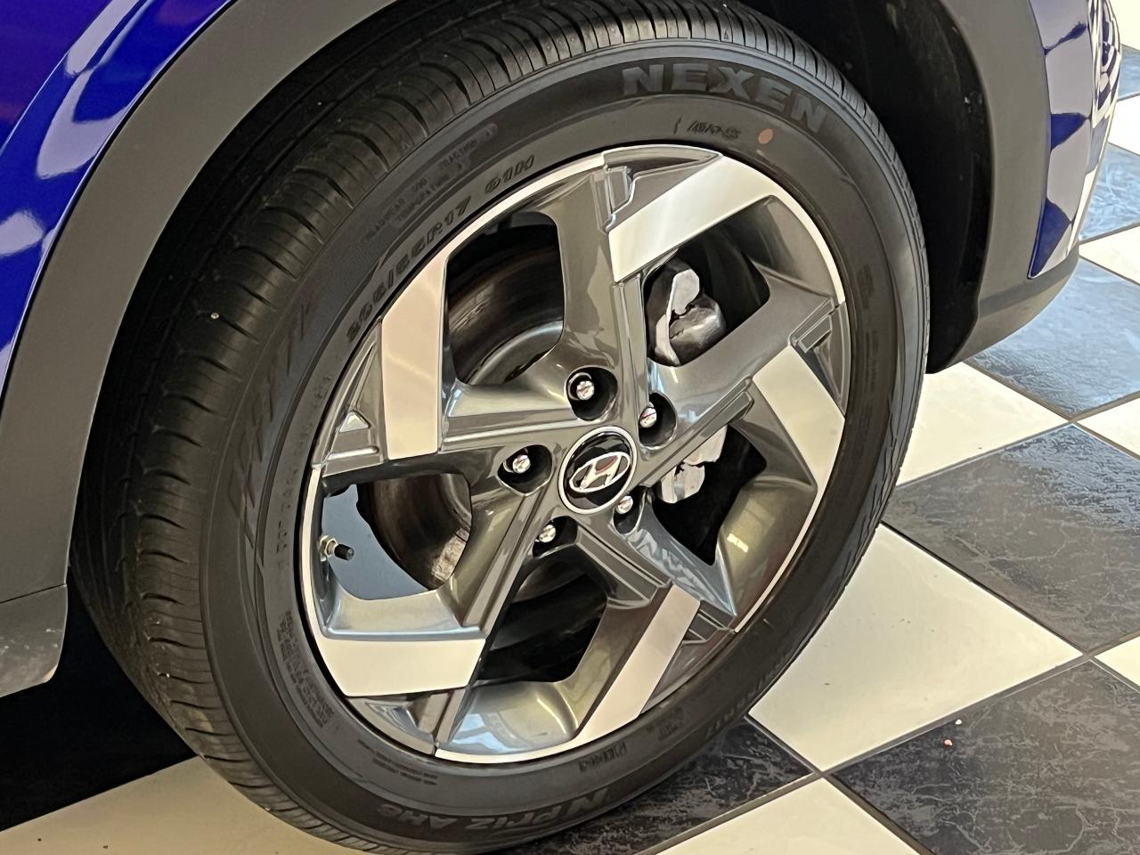 2020 Hyundai Venue Trend+ApplePlay+Roof+Heated Steering+CLEAN CARFAX Photo116
