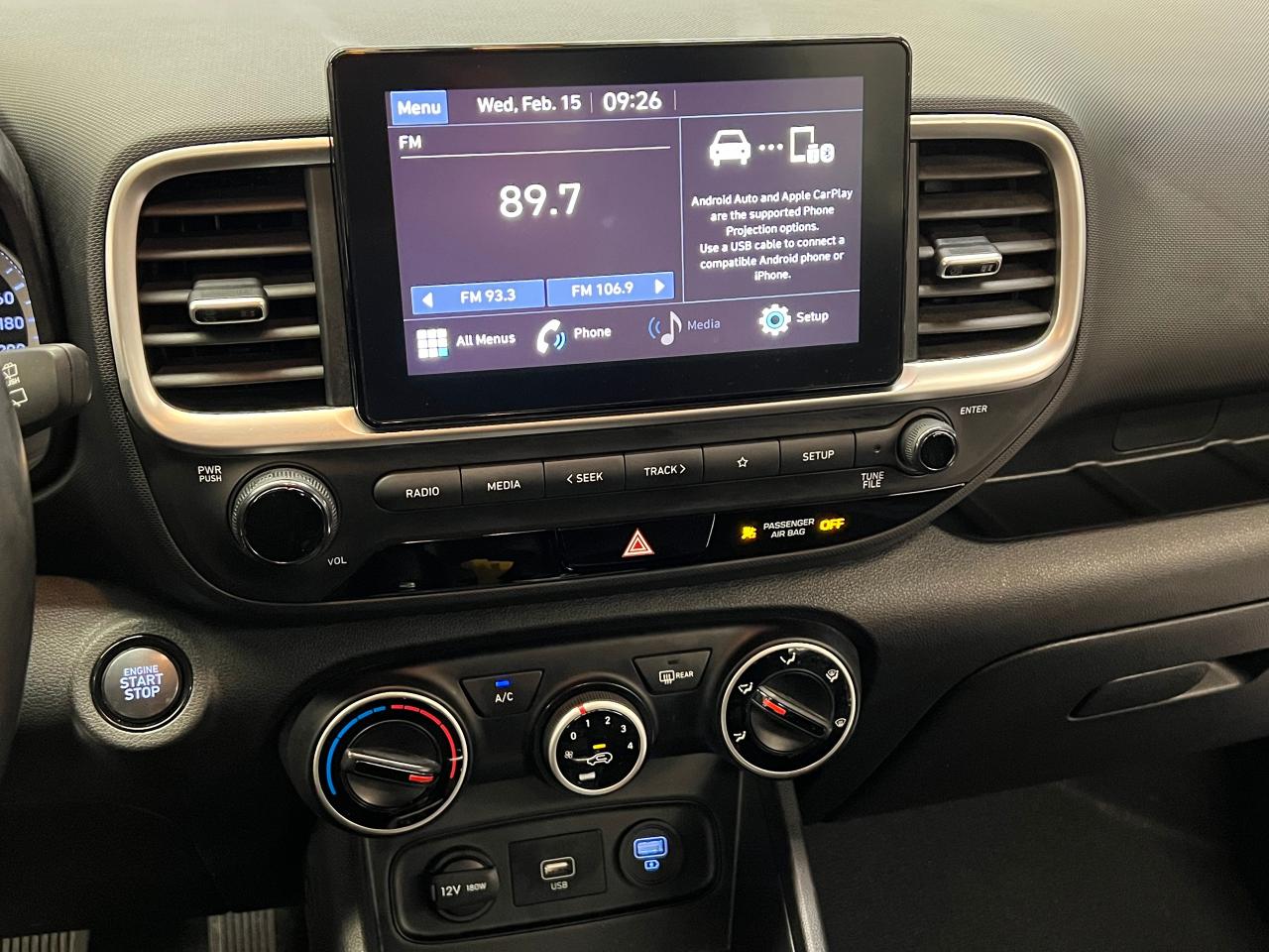 2020 Hyundai Venue Trend+ApplePlay+Roof+Heated Steering+CLEAN CARFAX Photo72