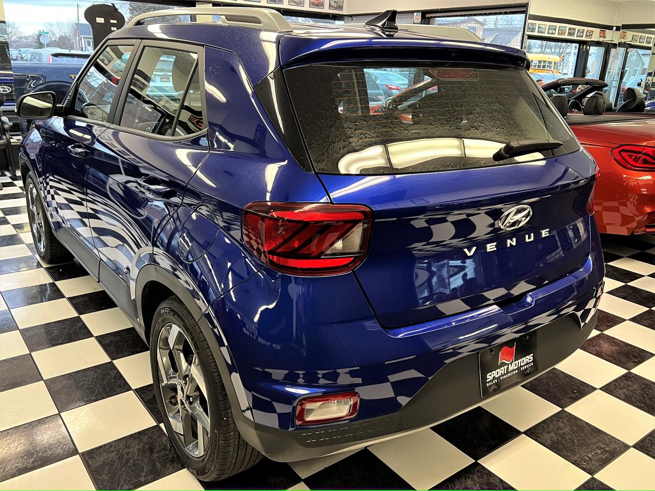 2020 Hyundai Venue Trend+ApplePlay+Roof+Heated Steering+CLEAN CARFAX Photo64
