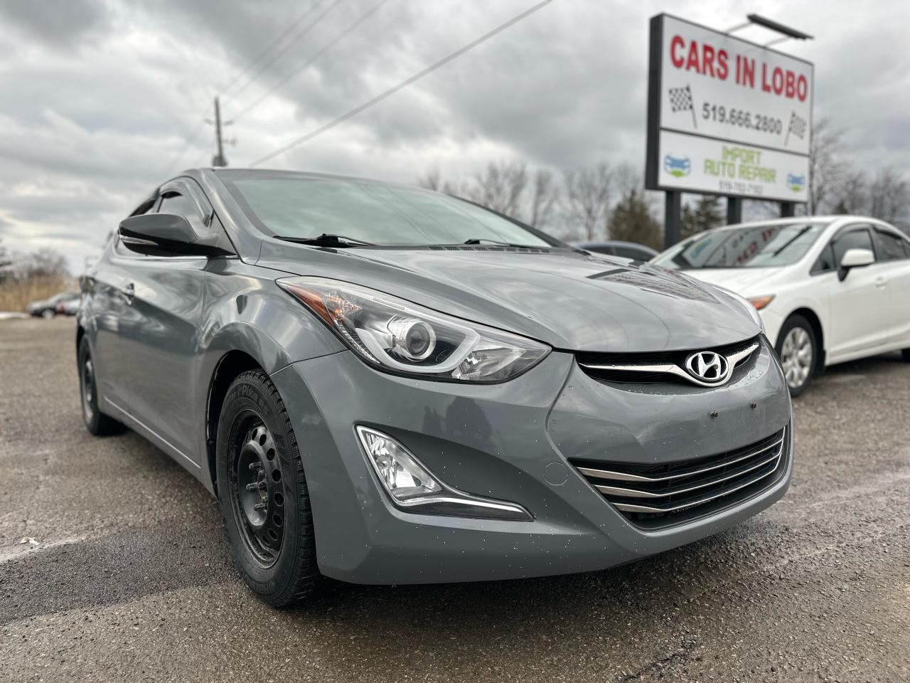 2014 Hyundai Elantra Limited w/Navi Photo29